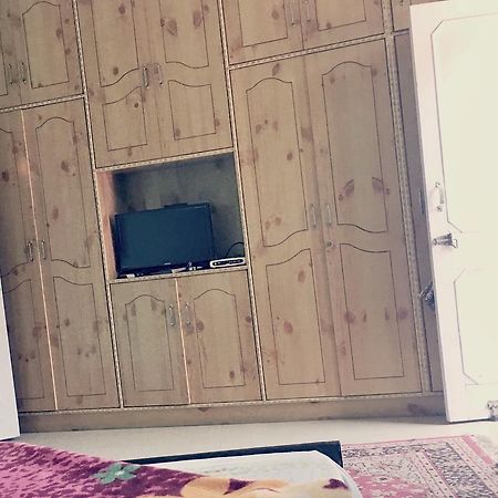 Anand Homestay Чайл Екстериор снимка