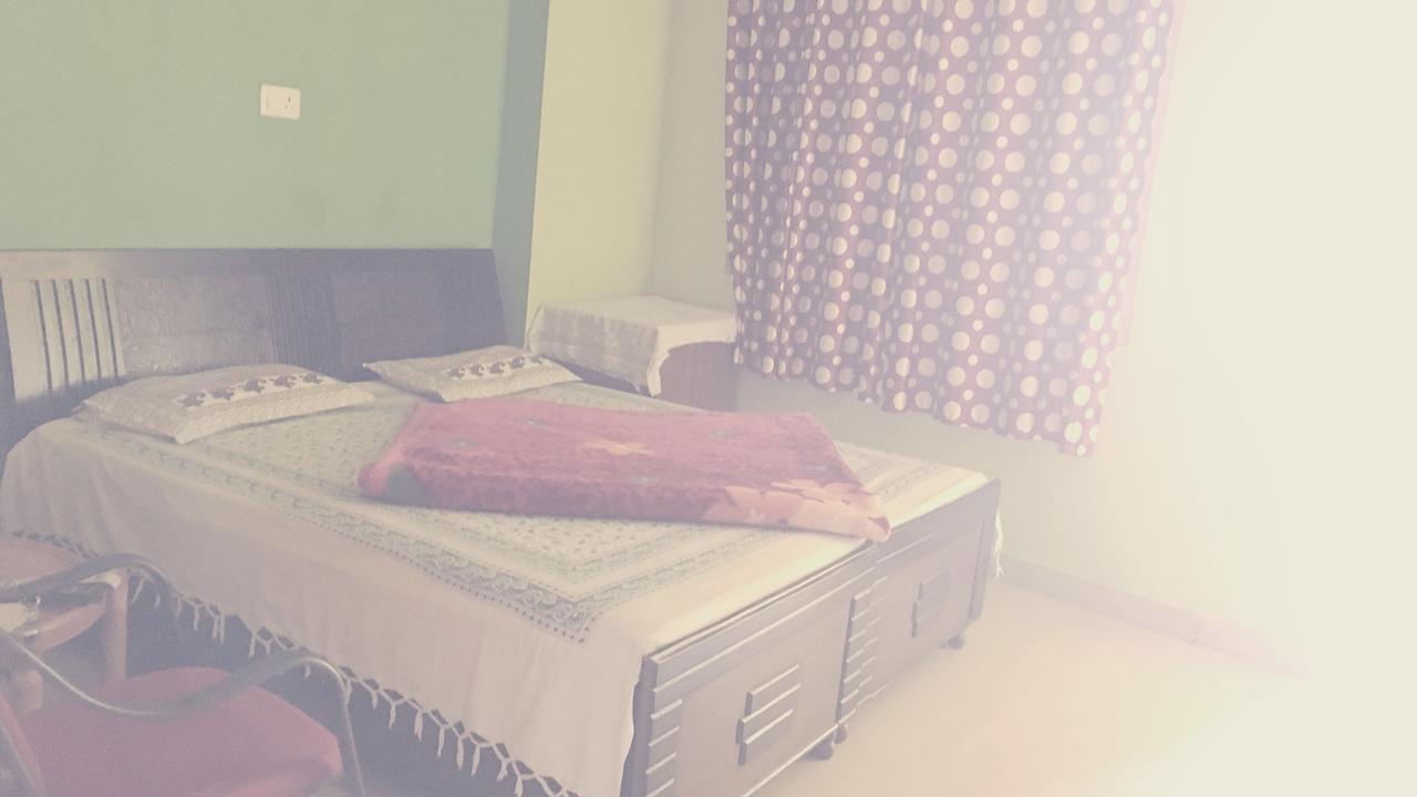 Anand Homestay Чайл Екстериор снимка