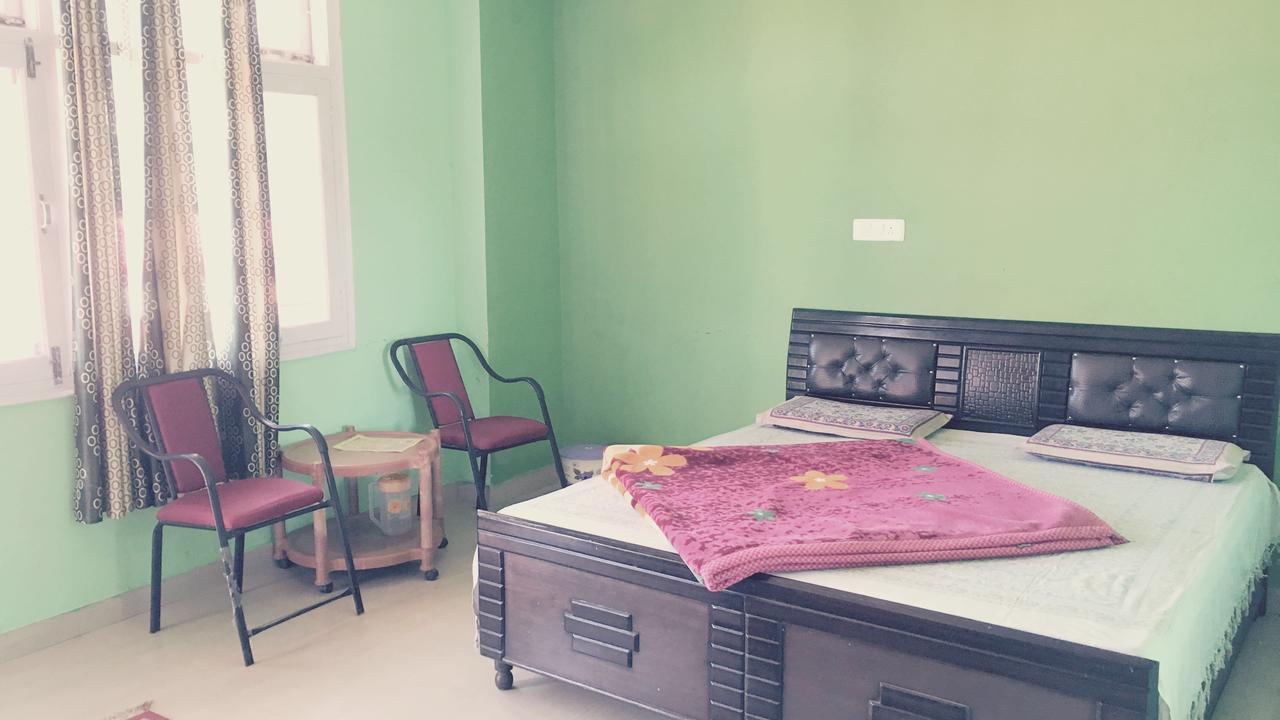 Anand Homestay Чайл Екстериор снимка
